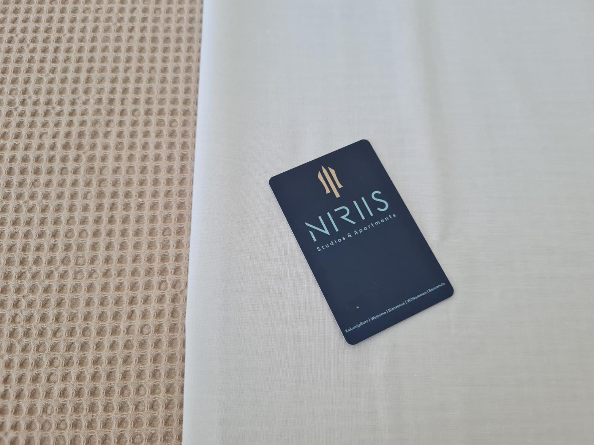 Niriis Sea View Studio Melite Batsi Батси Экстерьер фото